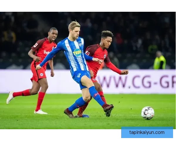 德甲德意志银行公园的主场优势持续提升，球队表现逐渐回暖。